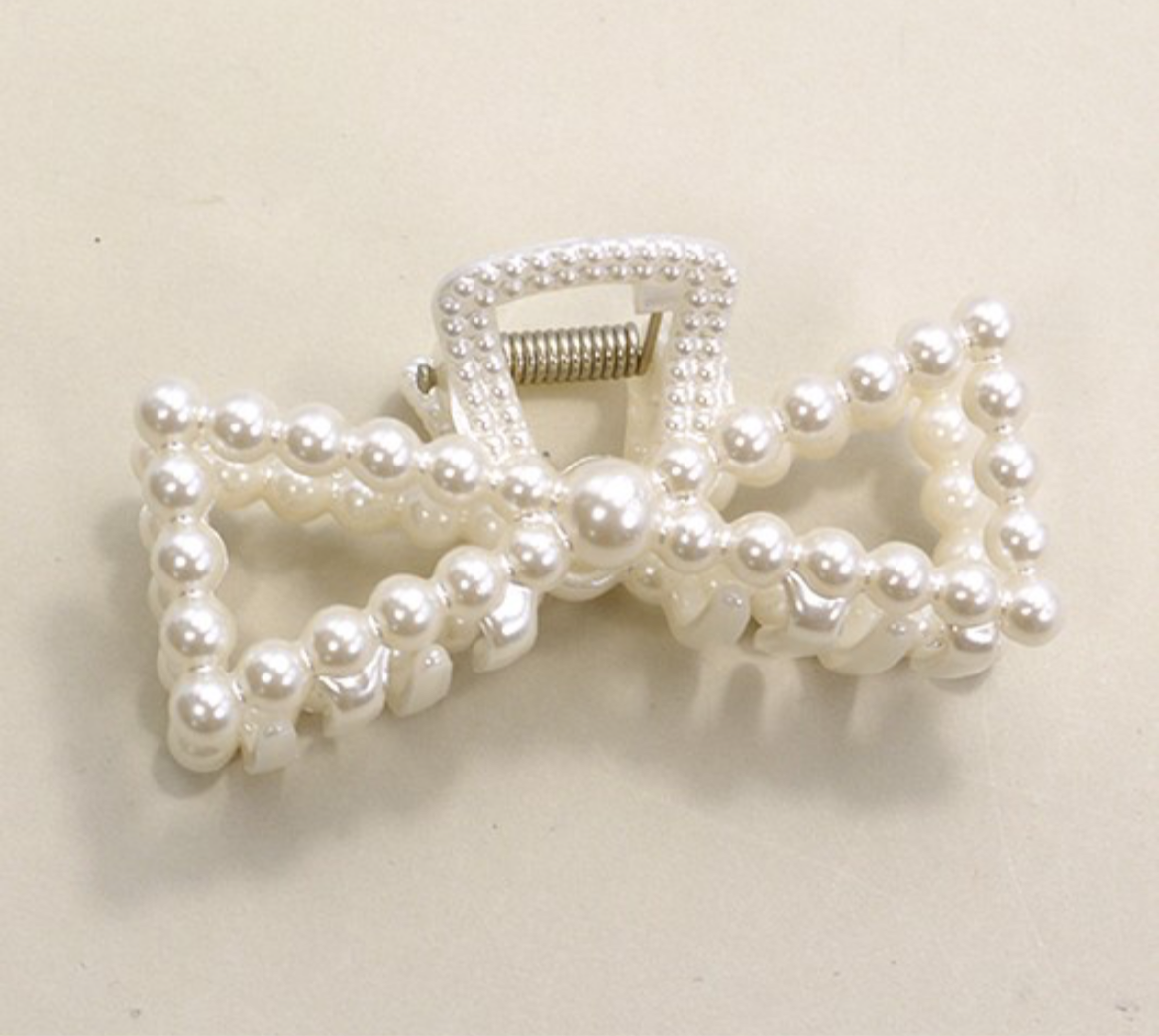 Pearl Hair Clip